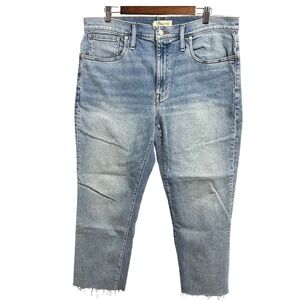 Madewell Roadtripper Slim Boyjeans 31 Blue Light Wash Raw Hem Crop Minimalist